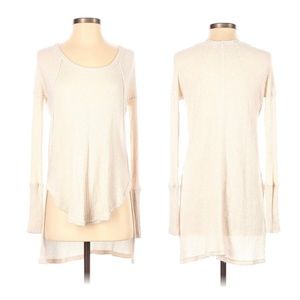 For the Republic Cream Waffle Knit Long Sleeve Distressed Sweater Size Medium